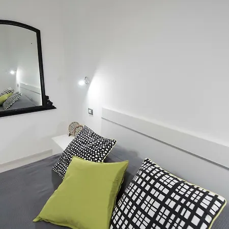 Laurus Apartment Trapani