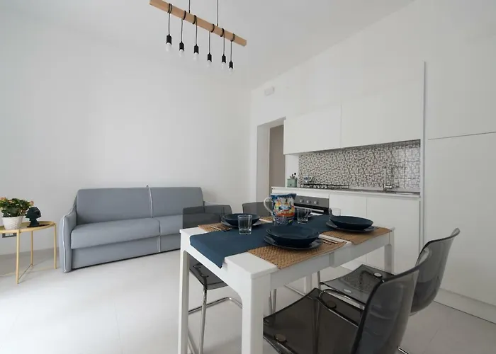 Daire Laurus *